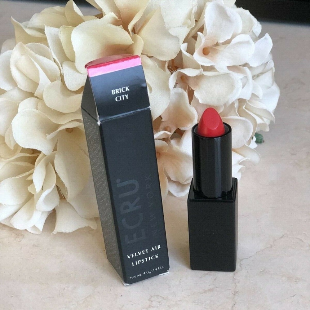 Ecru New York Velvet Air Lipstick Brick City Red